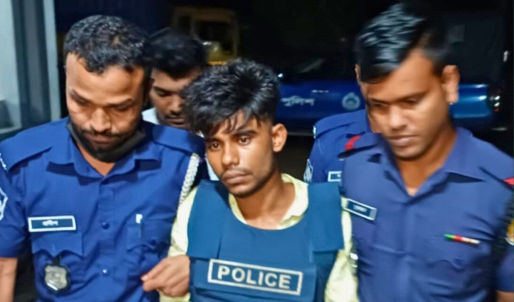 শ্বশুরকে খুন করে তাঁর ভ্যানগাড়ি বেচে দিলেন জামাতা 4 শ্বশুরকে খুন করে তাঁর ভ্যানগাড়ি বেচে দিলেন জামাতা 1755962717 শ্বশুরকে খুন করে তাঁর ভ্যানগাড়ি বেচে দিলেন জামাতা