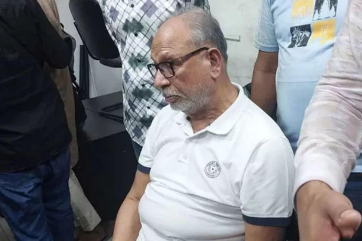 সন্ত্রাসবিরোধী মামলায় গ্রেপ্তার দেখানো হলো লতিফ সিদ্দিকীসহ ১৪ জনকে
