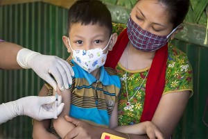 সময় পিছিয়ে টাইফয়েড টিকাদান শুরু হবে ১২ অক্টোবর