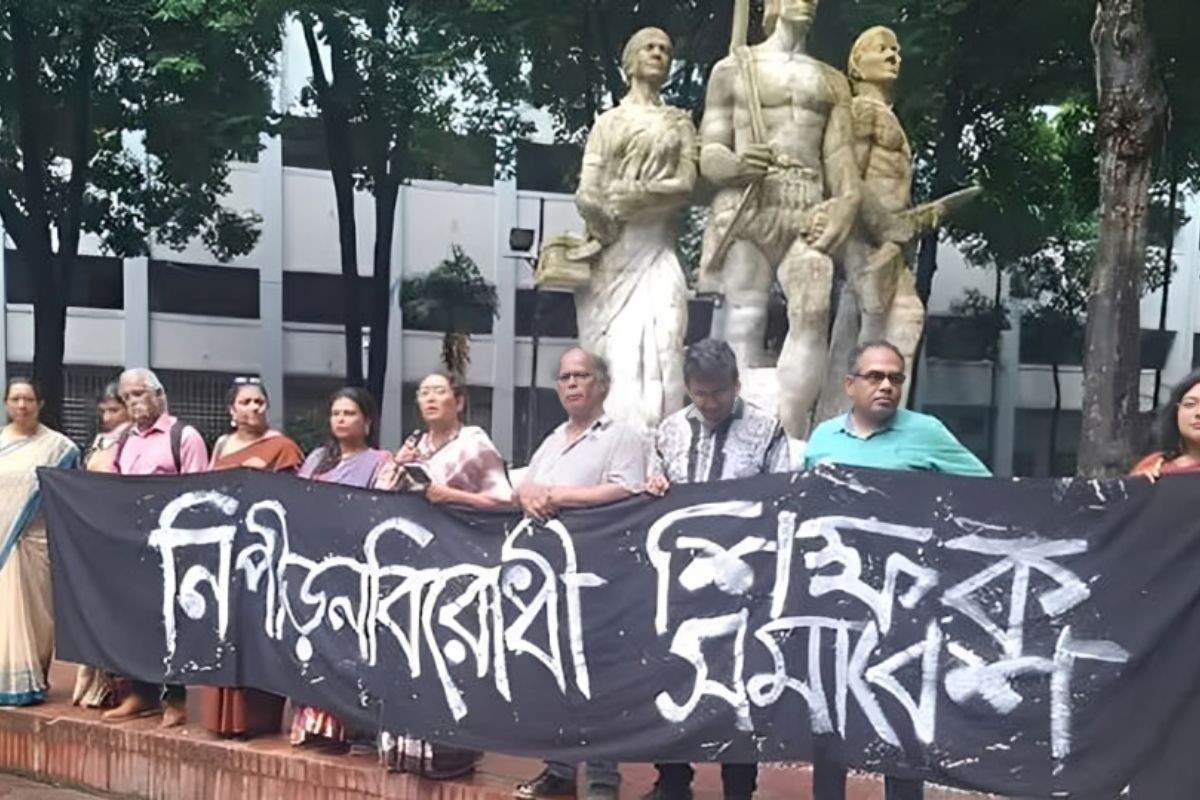 সরকার আইনশৃঙ্খলা নিয়ন্ত্রণে সম্পূর্ণ ব্যর্থ: ঢাবি অধ্যাপক সামিনা লুৎফা