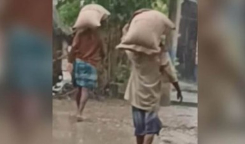 সরকারি চালের বস্তা ছিনতাই, বিএনপির ২ কর্মী গ্রেপ্তার 4 বিএনপি