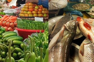সরবরাহ কম, মাছ-সবজির দাম নাগালের বাইরে