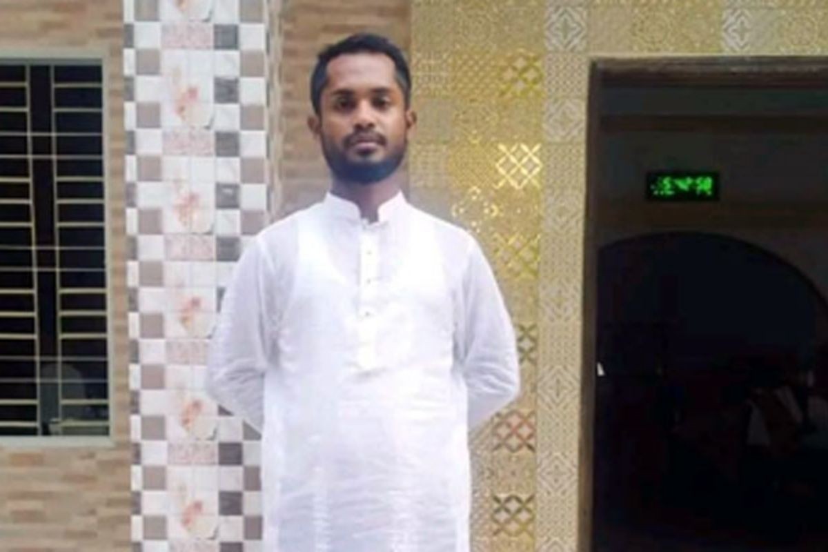 ভোলায় নিজ বাড়ির সামনে থেকে ছাত্রলীগ নেতা আরিফের লাশ উদ্ধার