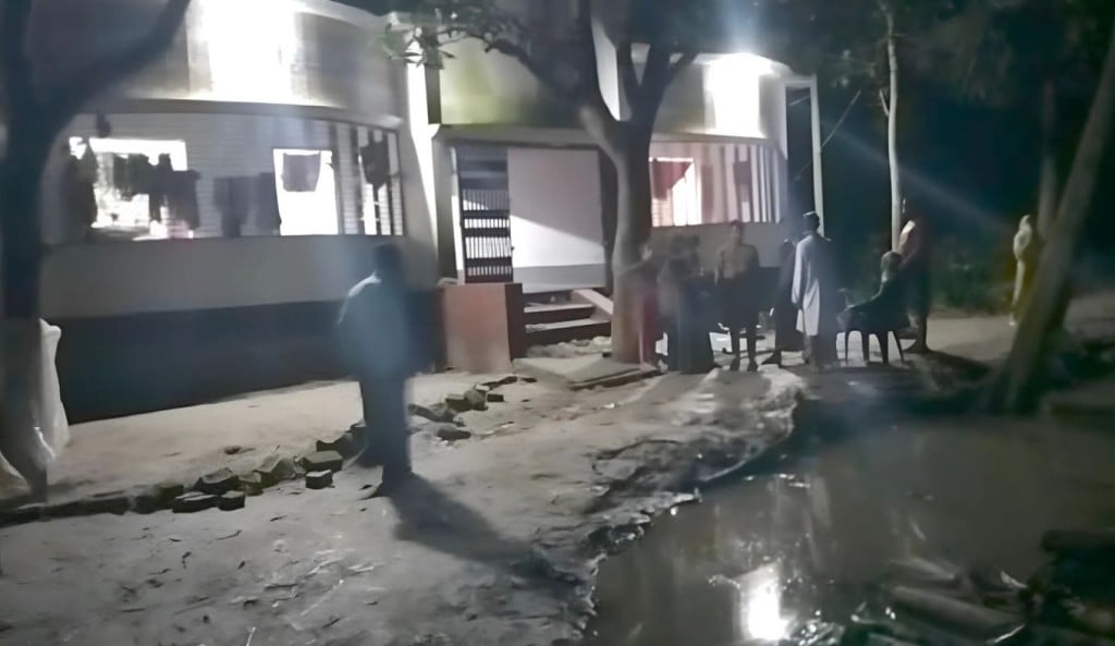 সাতক্ষীরায় ডোবায় পড়ে প্রাণ গেলো শিশুর 1755229931 সাতক্ষীরায় ডোবায় পড়ে প্রাণ গেলো শিশুর