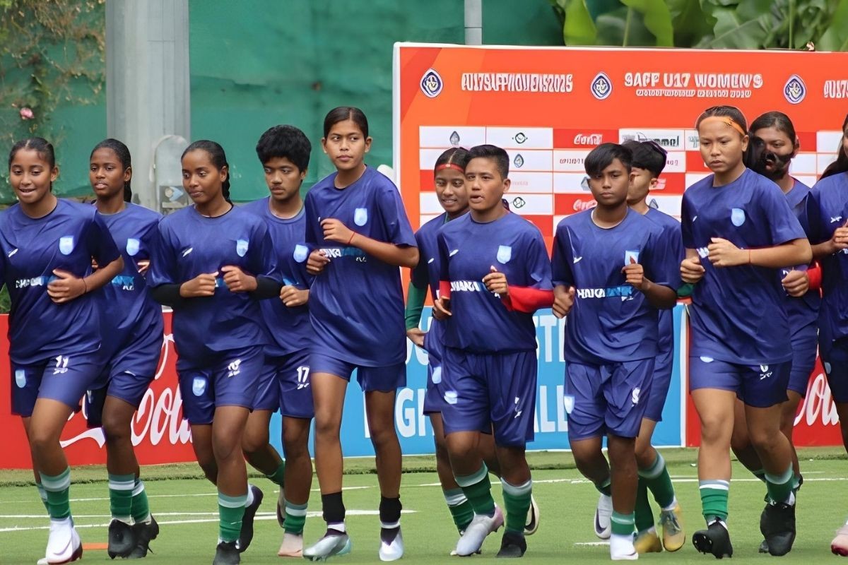 সাফ অভিযানে আজ মাঠে নামছে অনূর্ধ্ব-১৭ নারী ফুটবল দল