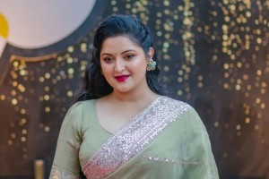 সামনে পেলে তিন মিনিট থাপড়াবো, কাকে বললেন পরী?