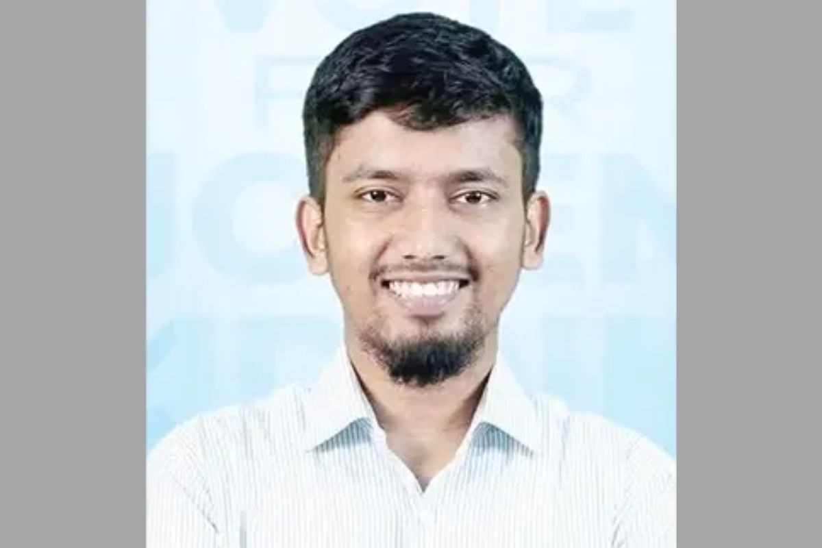 বীরশ্রেষ্ঠ মতিউর রহমানকে নিয়ে শিবির নেতার বিতর্কিত স্ট্যাটাস, সামাজিক মাধ্যমে সমালোচনার ঝড়