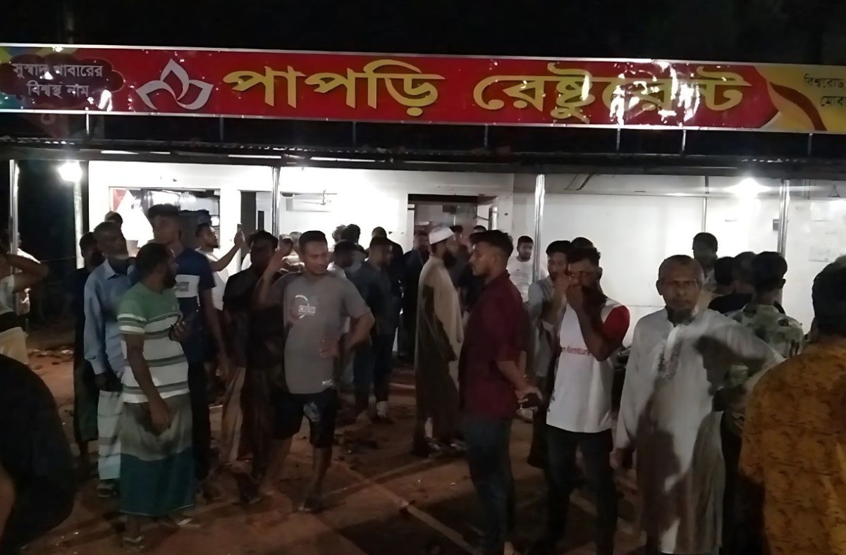 সিলেটে যাত্রী ছাউনি নিয়ে দুই পক্ষের সংঘর্ষে আহত ৩০