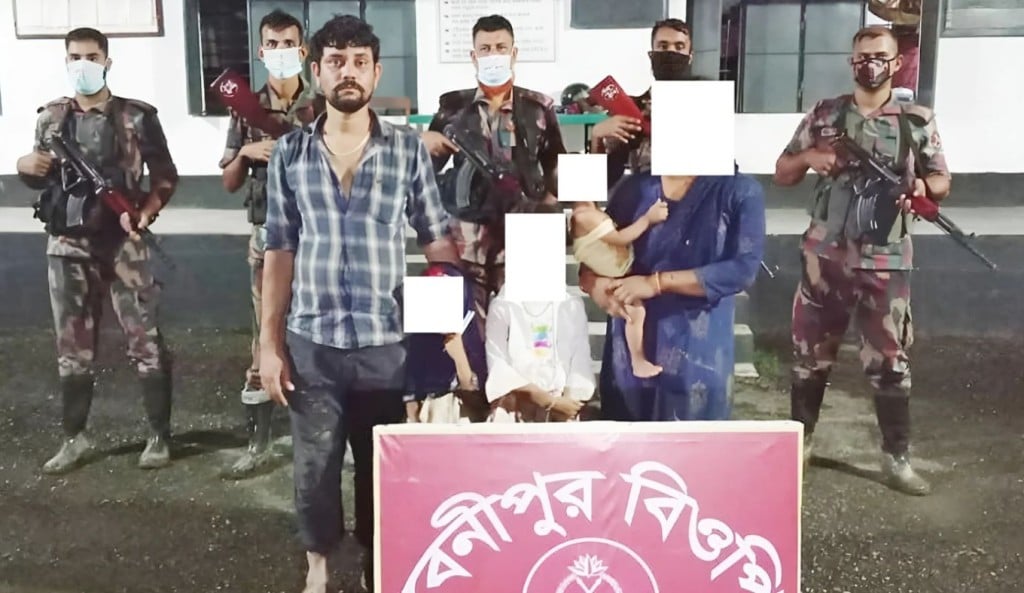 সীমান্তে পতাকা বৈঠকে শিশুসহ ৫ বাংলাদেশিকে হস্তান্তর করল বিএসএফ 1756107369 সীমান্তে পতাকা বৈঠকে শিশুসহ ৫ বাংলাদেশিকে হস্তান্তর করলো বিএসএফ