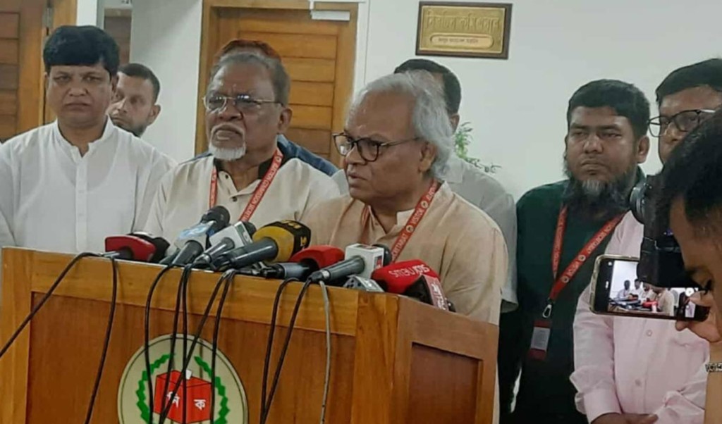 সুষ্ঠু নির্বাচন নিয়ে সংশয় রয়েছে : রিজভী 3 সুষ্ঠু নির্বাচন নিয়ে সংশয় রয়েছে রিজভী 1756624585 সুষ্ঠু নির্বাচন নিয়ে সংশয় রয়েছে : রিজভী