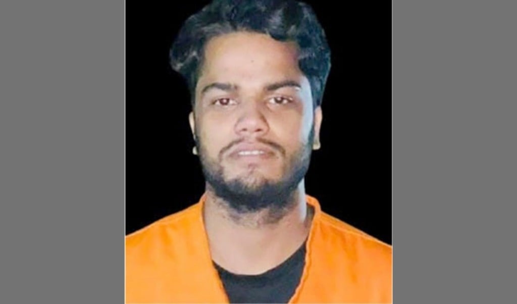 সোনাগাজী উপজেলা স্বেচ্ছাসেবক নেতা তুষার তিনদিন ধরে নিখোঁজ 1755670299 সোনাগাজী উপজেলা স্বেচ্ছাসেবক নেতা তুষার তিনদিন ধরে নিখোঁজ