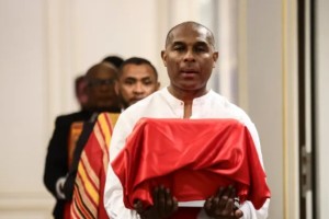 ১২৮ বছর পর মাদাগাস্কারকে রাজা তোয়েরার খুলি ফিরিয়ে দিলো ফ্রান্স