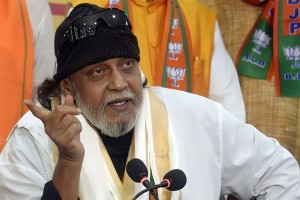 ১৪০ কোটি মানুষ প্রস্রাব করলেই পাকিস্তান ভেসে যাবে: মিঠুন