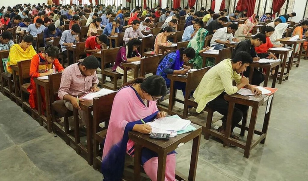 ৯ ব্যাংকের ১৫৯৭ পদে লিখিত পরীক্ষার কেন্দ্র ও আসনবিন্যাস প্রকাশ 4 ৯ ব্যাংকের ১৫৯৭ পদে লিখিত পরীক্ষার কেন্দ্র ও আসনবিন্যাস প্রকাশ 1754576438 ৯ ব্যাংকের ১৫৯৭ পদে লিখিত পরীক্ষার কেন্দ্র ও আসনবিন্যাস প্রকাশ