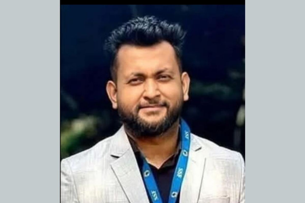 ‘ওয়ান পার্সেন্ট মিডিলম্যান, ফাইভ পার্সেন্ট মিনিস্ট্রির’-উপদেষ্টা আসিফের প্রেস সেক্রেটারির অডিও ফাঁস