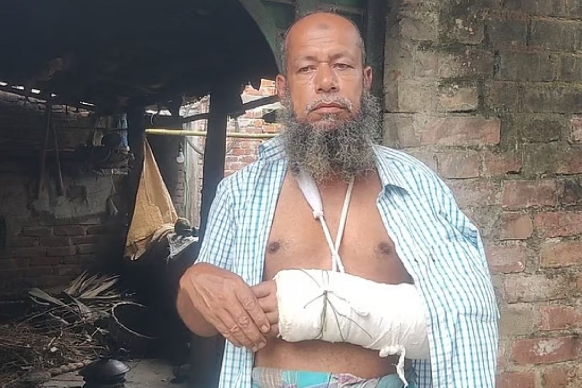 ‘তালাক’ দিয়ে একই নারীকে বিয়ে, ‘সমাজচ্যুত’ হয়ে নালিশ দেওয়ায় ভাঙা হলো হাত