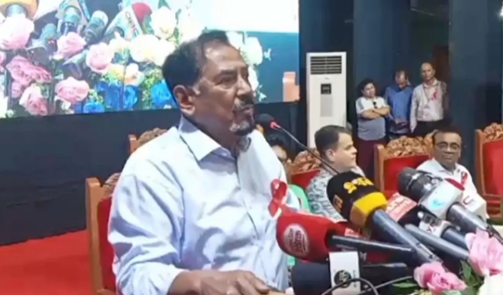 ধার করা আঁতেলরা শেখাচ্ছে, দেশ কীভাবে চলবে : হাফিজ উদ্দিন 4 হাফিজ উদ্দিন