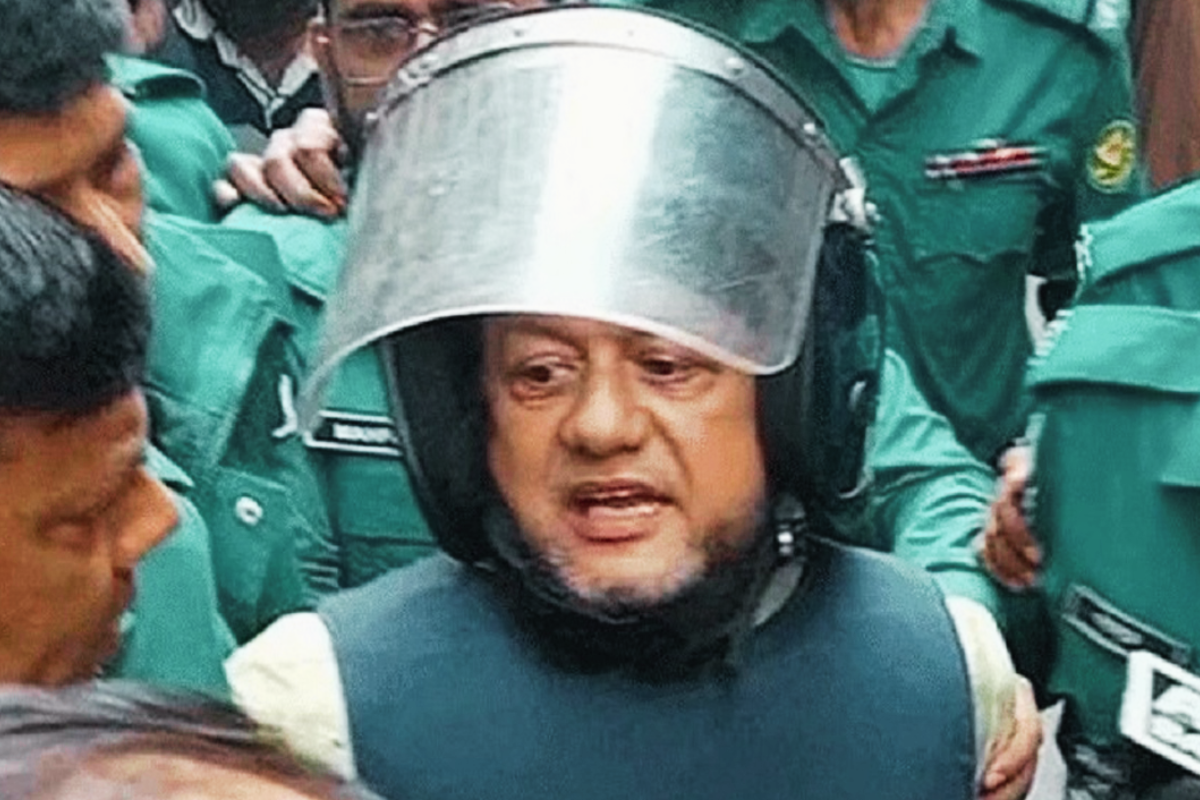 মতিউর রহমানকে সুবিধা দেওয়ার অভিযোগে এসআইসহ ১১ পুলিশ বরখাস্ত
