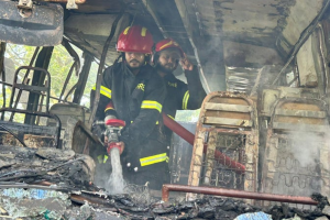 মুন্সীগঞ্জে বাসচাপায় মাদ্রাসাছাত্রী নিহত, বিক্ষুব্ধ জনতার বাসে আগুন