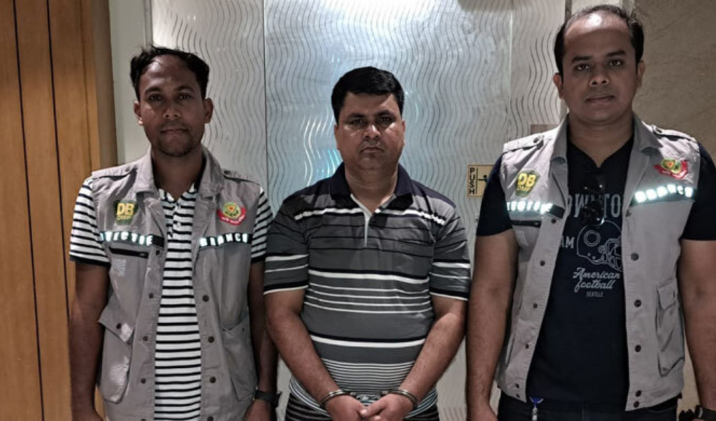 হাতিরঝিলে কোটি টাকার হেরোইনসহ মাদক কারবারি গ্রেপ্তার 3 Add a subheading 3 1756840585 হাতিরঝিলে কোটি টাকার হেরোইনসহ মাদক কারবারি গ্রেপ্তার