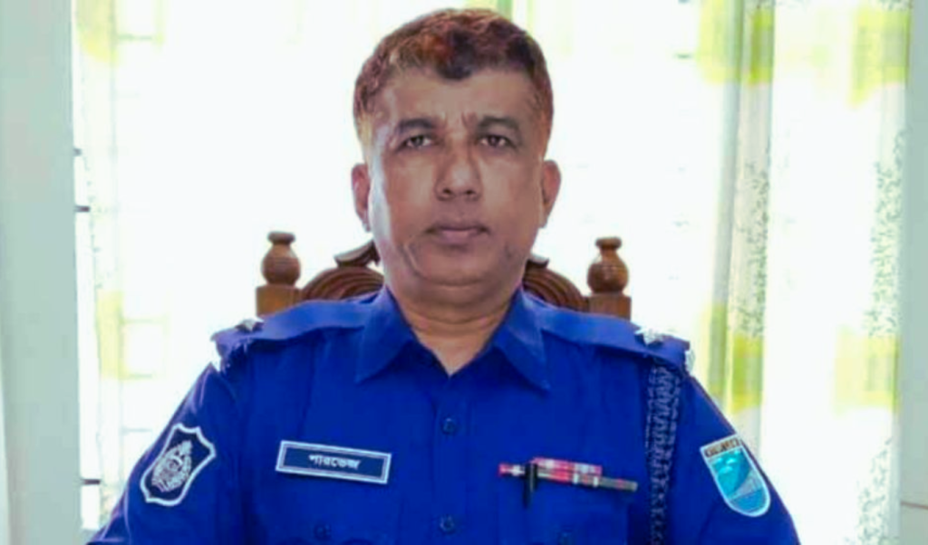 শরীয়তপুরে যুবলীগ নেতাকে দাওয়াত খাওয়ানোর ঘটনায় ওসি ক্লোজ 3 Add a subheading 45 1757792864 শরীয়তপুরে যুবলীগ নেতাকে দাওয়াত খাওয়ানোর ঘটনায় ওসি ক্লোজ