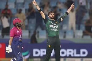 ছোট পুঁজি নিয়েও পাকিস্তানের দাপুটে জয়