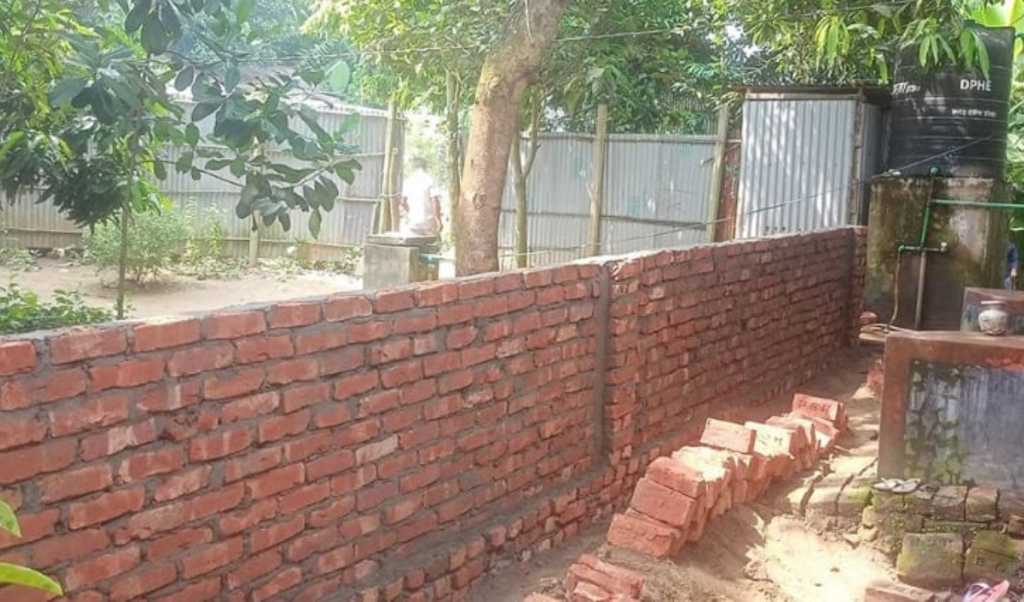 নারায়ণগঞ্জে বিএনপি নেতা মুছা মিয়ার বিরুদ্ধে জমি দখলের অভিযোগ 3 Add a subheading 95 1758484600 নারায়ণগঞ্জে বিএনপি নেতা মুছা মিয়ার বিরুদ্ধে জমি দখলের অভিযোগ