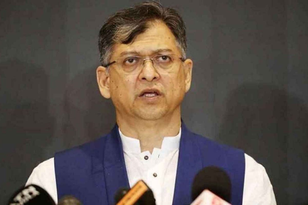 নির্বাচন সুষ্ঠু না হলে সরকারের অর্জন বলতে কিছুই থাকবে না: সালাহউদ্দিন আহমদ
