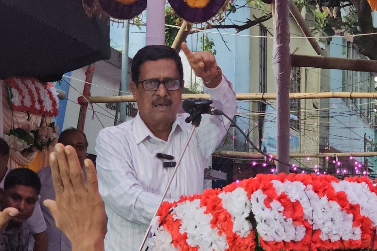 রাজাকারের বাচ্চারা মুক্তিযুদ্ধকে বিনাশ করতে পারবে না: ফজলুর