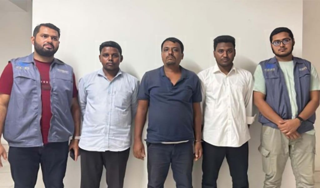 অনলাইনে চাকরির প্রলোভন ও টেলিগ্রামে বিনিয়োগের নামে প্রতারণা গ্রেপ্তার ৩ 1757059214 অনলাইনে চাকরির প্রলোভন ও টেলিগ্রামে বিনিয়োগের নামে প্রতারণা, গ্রেপ্তার ৩