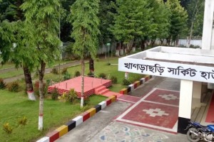 অবরোধ তুলে নিলে ১৪৪ ধারা প্রত্যাহার করা হবে: পার্বত্য উপদেষ্টা