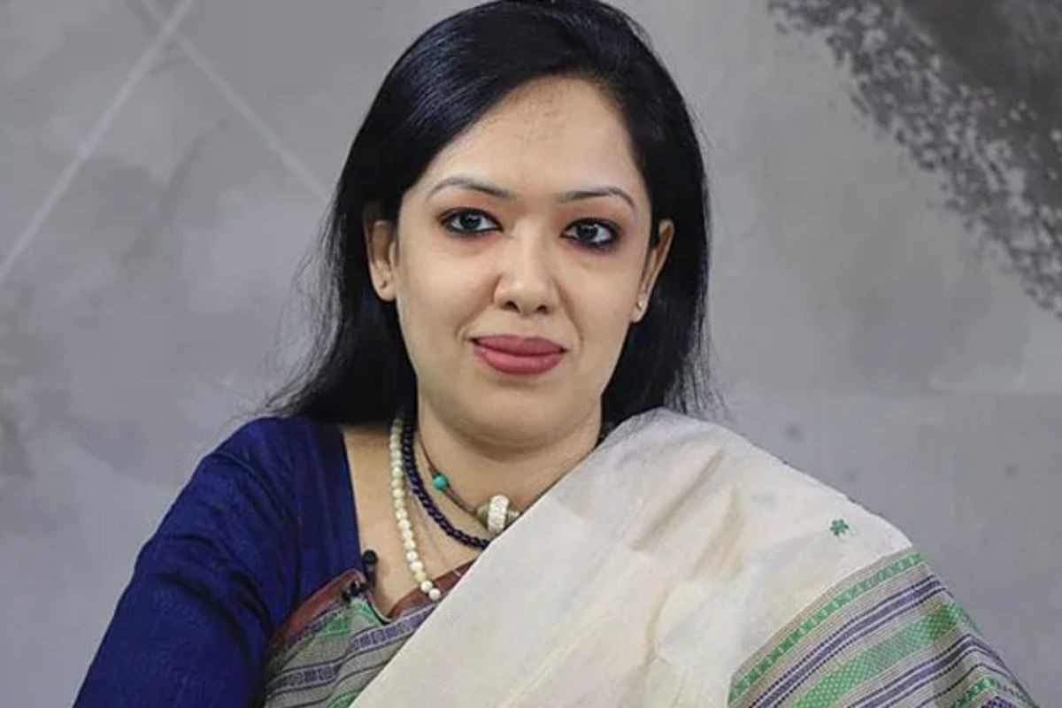 আ. লীগের ভোট জামায়াত পেয়েছে বলা মানে দলকে আরও বিপদে ফেলা: রুমিন ফারহানা