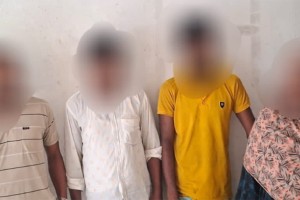 আবাসিক হোটেলে এক নারীর সঙ্গে ৩ পুরুষ, অতঃপর…