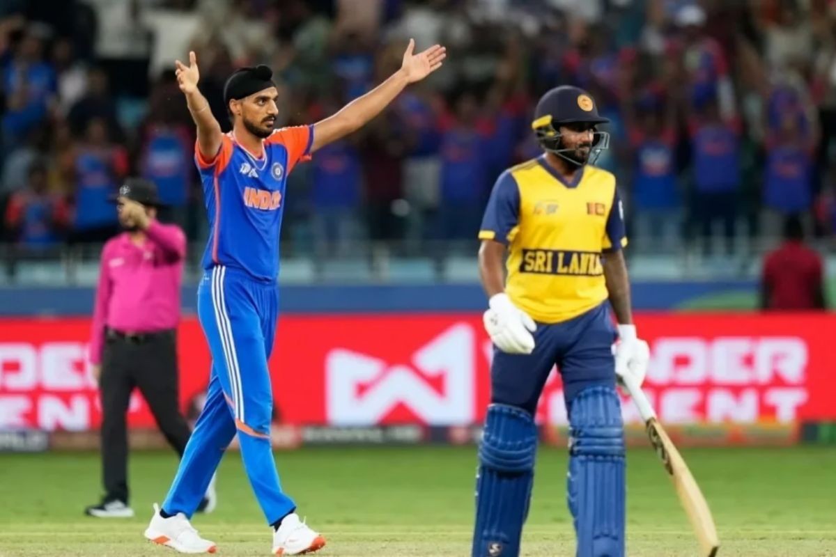 আশ্চর্যজনকভাবে ঘুরে দাঁড়িয়ে জয় ছিনিয়ে নিল ভারত