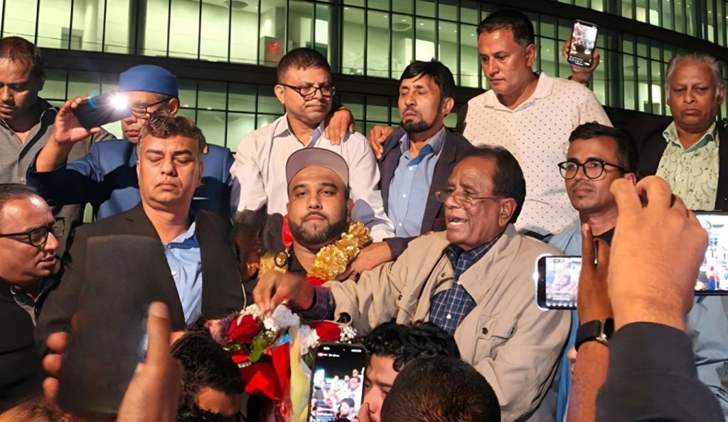 এনসিপির নেতার ওপর ডিম নিক্ষেপকারী যুবলীগ নেতা জামিনে মুক্ত 1758679937 এনসিপি নেতা আখতারের ওপর ডিম নিক্ষেপকারী যুবলীগ নেতা জামিনে মুক্ত