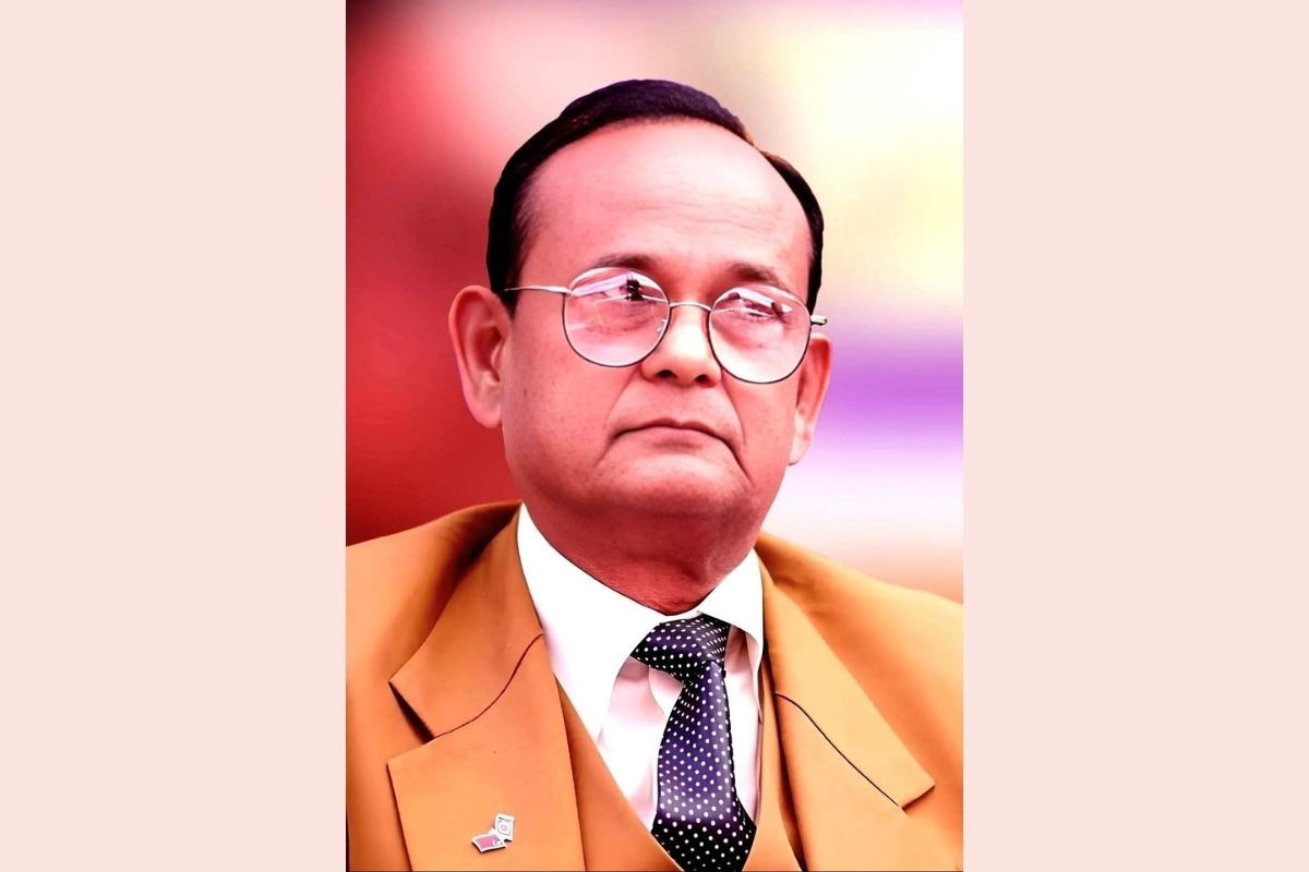 কথাসাহিত্যিক আরেফিন বাদলের আজ জন্মদিন