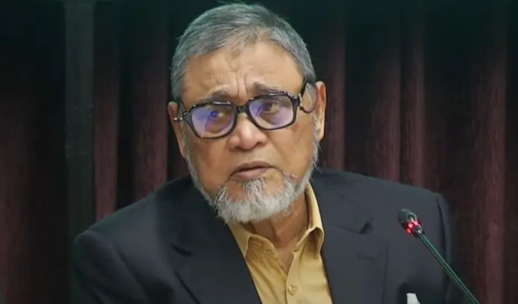 কল রেকর্ড ফাঁসের ভয়ে ফোন ধরি না: সিইসি 4 কল রেকর্ড ফাঁসের ভয়ে ফোন ধরি না 1759058199 কল রেকর্ড ফাঁসের ভয়ে ফোন ধরি না: সিইসি