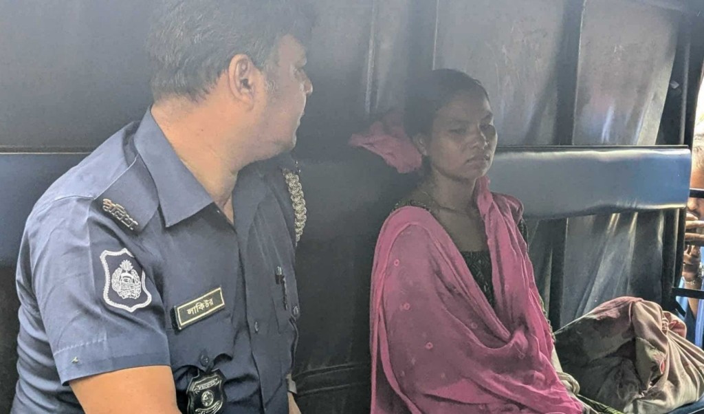 কাঁদছিল ৫ মাসের শিশু, গলা কেটে হত্যা করলেন মা 3 কাঁদছিল ৫ মাসের শিশু গলা কেটে হত্যা করলেন মা 1757928414 কাঁদছিল ৫ মাসের শিশু, গলা কেটে হত্যা করলেন মা