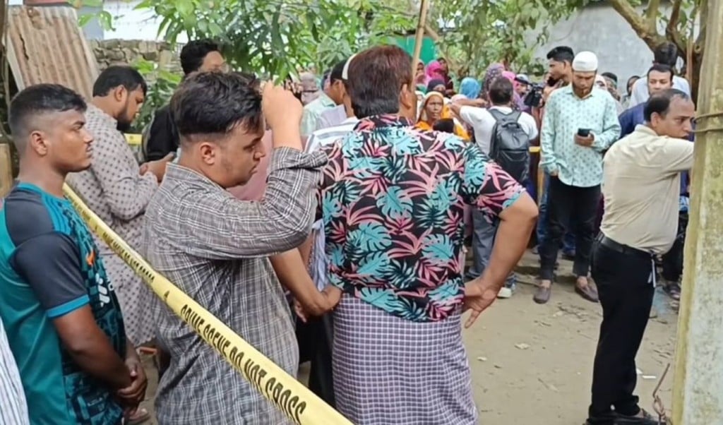 কুমিল্লায় মা মেয়ের মরদেহ উদ্ধার 1756697067 কুমিল্লায় মা-মেয়ের মরদেহ উদ্ধার