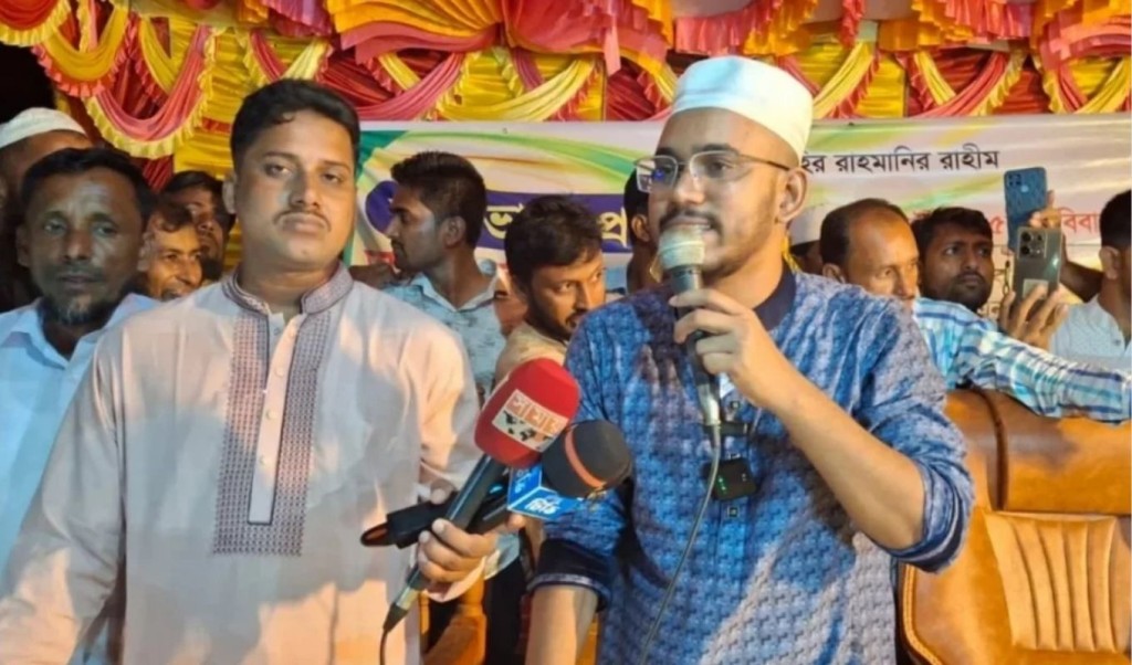 খাগড়াছড়ির ঘটনাকে ‘ভুয়া ধর্ষণ’ বলে সমালোচনায় হান্নান মাসউদ 5 খাগড়াছড়ির ঘটনাকে ‘ভুয়া ধর্ষণ বলে সমালোচনায় হান্নান মাসউদ 1759142123 খাগড়াছড়ির ঘটনাকে ‘ভুয়া ধর্ষণ’ বলে সমালোচনায় হান্নান মাসউদ