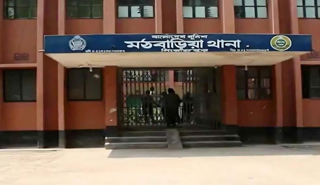 গৃহবধূর মরদেহ উদ্ধার স্বামী ও শ্বশুর আটক 1758514465 গৃহবধূর মরদেহ উদ্ধার, স্বামী ও শ্বশুর আটক