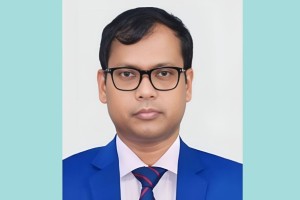 সিলেটের ডিসিকে আবারও শোকজ