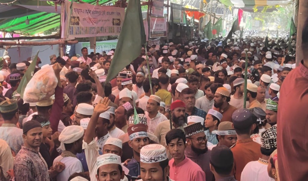 চট্টগ্রামে লাখো মুসল্লির অংশগ্রহণে পালিত হচ্ছে ৫৪তম জশনে জুলুস 1757139179 চট্টগ্রামে লাখো মুসল্লির অংশগ্রহণে পালিত হচ্ছে ৫৪তম জশনে জুলুস