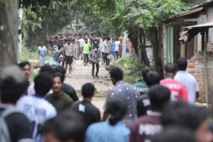 চবিতে সংঘর্ষ: ১০৯৫ জনের বিরুদ্ধে মামলা, অস্ত্র লুটের ঘটনায় জিডি