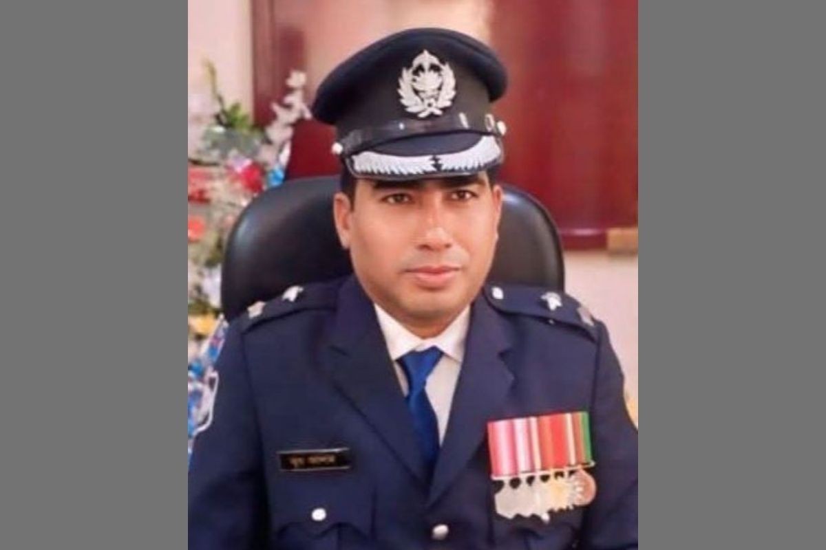 ড্রাইভারের বাড়িতে তল্লাশি চালিয়ে চুনারুঘাট থানার ওসি ক্লোজড