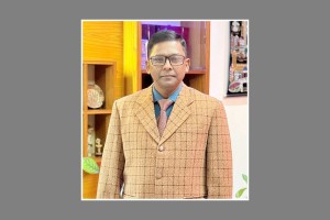 ছাত্রীকে যৌন হয়রানি, রাবি শিক্ষককে অব্যাহতি