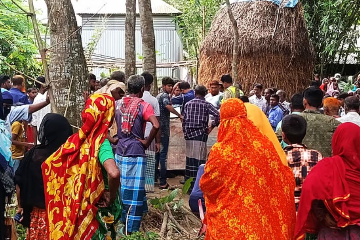 জামালপুরে চোর সন্দেহে যুবককে গাছে বেঁধে পিটিয়ে হত্যা