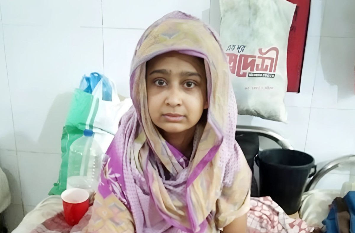 জীবনযুদ্ধে হারতে বসেছেন সেই রিনা