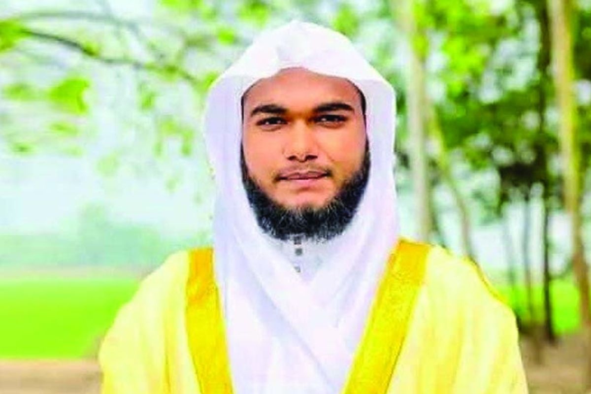 হাদিস পাঠিয়ে সখ্যতা করে জুলাই আন্দোলনে অংশ নেওয়া তরুণীকে ধর্ষণ
