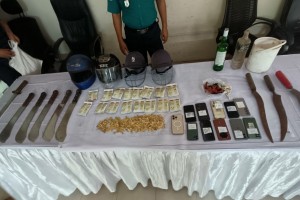 জেনেভা ক্যাম্পে অভিযানে গ্রেপ্তার ৪০, ককটেল বোমাসহ অস্ত্র উদ্ধার